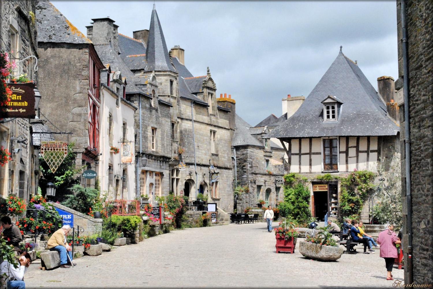 Hotel Terres De France - Le Domaine Du Moulin Neuf Rochefort-en-Terre Exterior foto